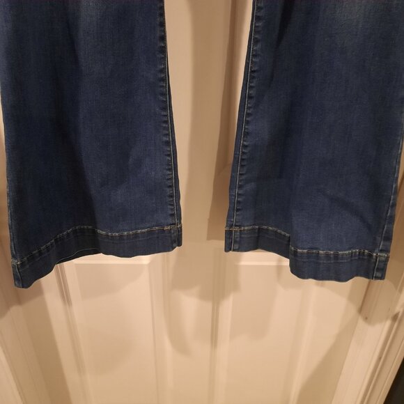 Lane Bryant Jeans Womens 28‎ Flare Mid Rise Bell Bottom Trouser Magic Waistband - Picture 5 of 11